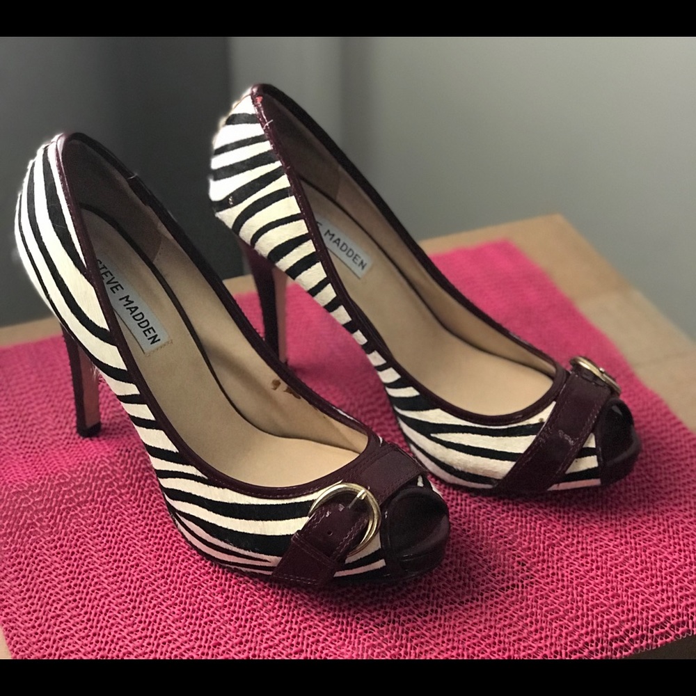 Madden “Lezlie“ Peep Toes w/ deep red patent